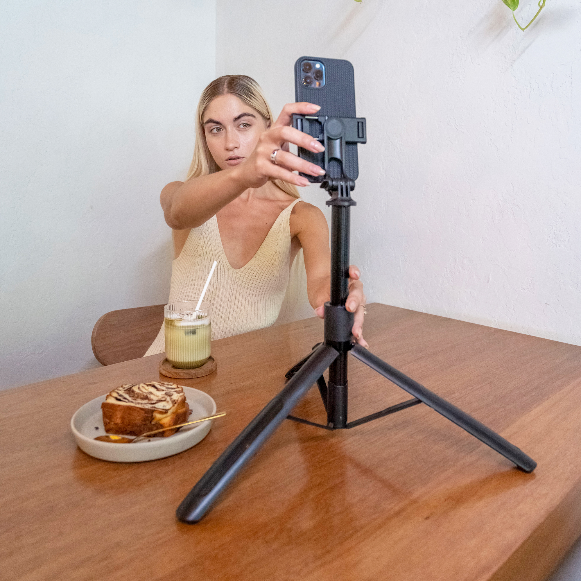 KUZLER TRIPODE SELFIE STICK MULTIFUNTIONAL ANSUN-103 - Imagen 5